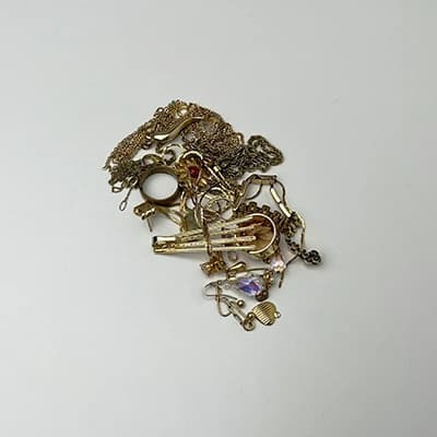 Gold purchased from Linda for £1,130.04 via PayPal