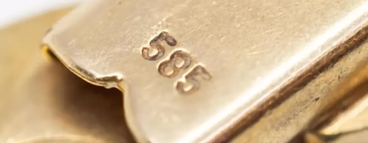 585 gold hallmark on jewellery — sell 14ct gold online for the best price.
